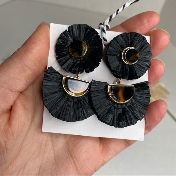 Black and Tortoise Shell Raffia Fan Drop Earrings - Picture 2 of 5